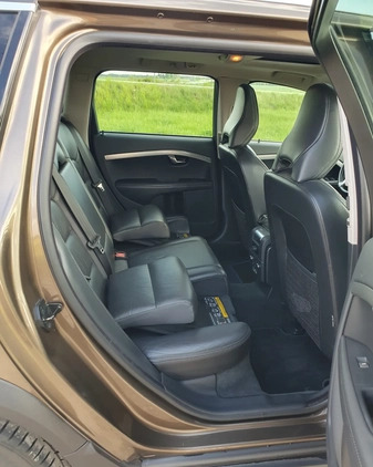Volvo XC 70 cena 59900 przebieg: 240800, rok produkcji 2012 z Kłecko małe 326